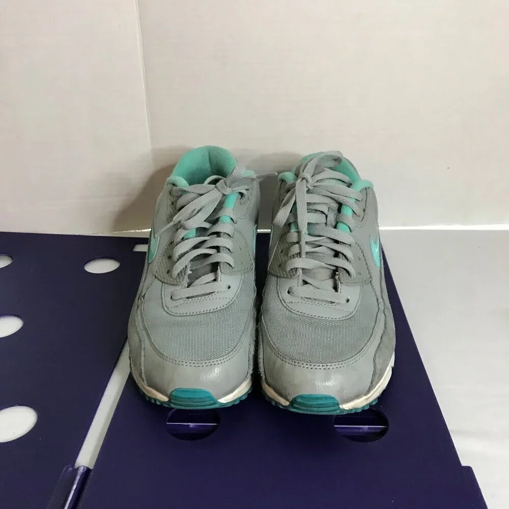 NIKE AIR MAX WOMENS SHOES SIZE 11 - Picture 7 of 7